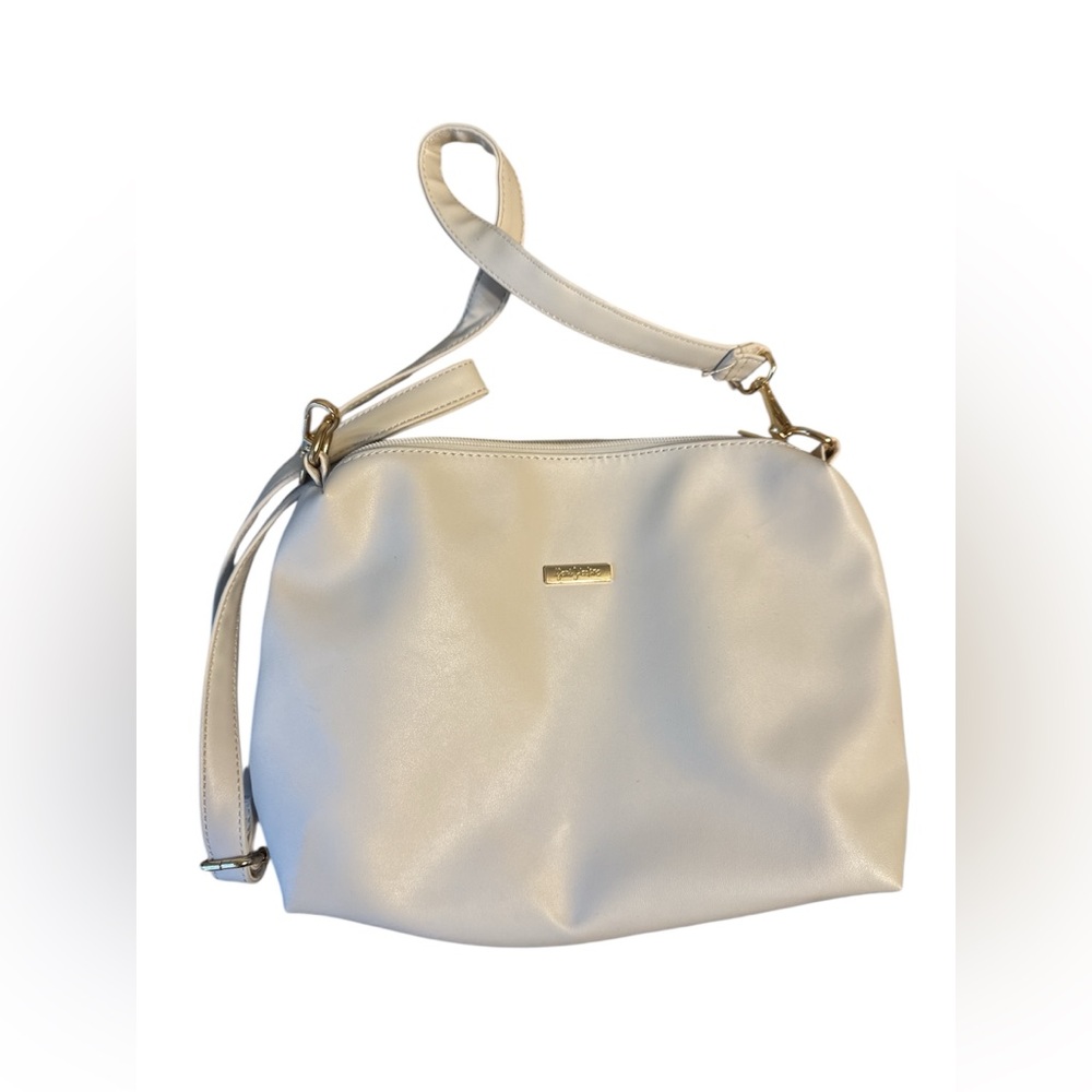 Elegant Cream Shoulder Bag